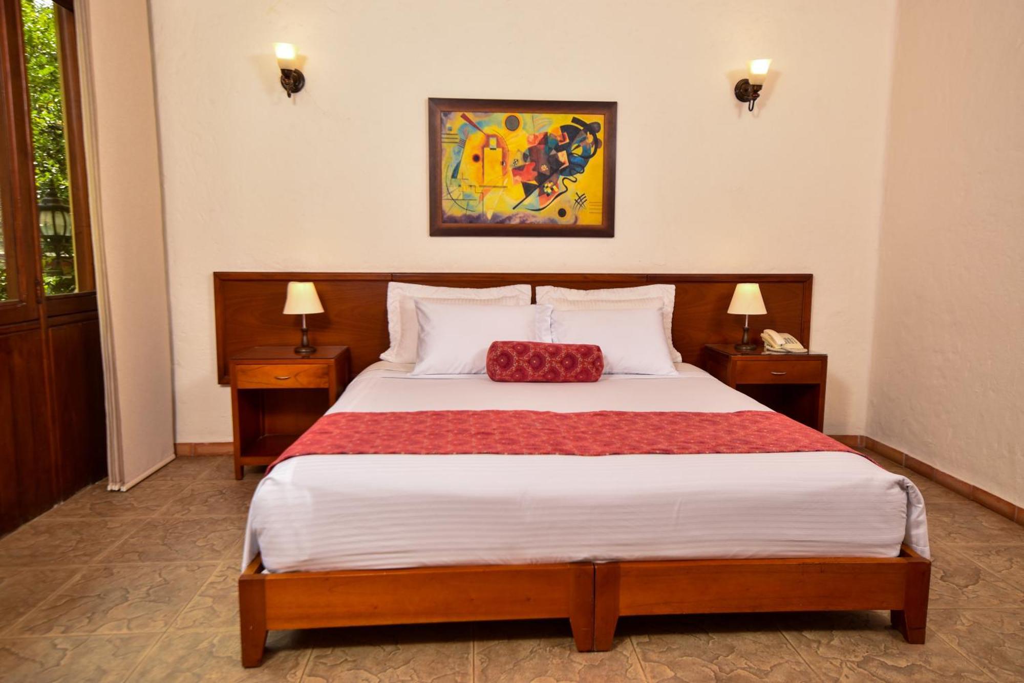 La Campana Hotel Boutique Медельїн Екстер'єр фото