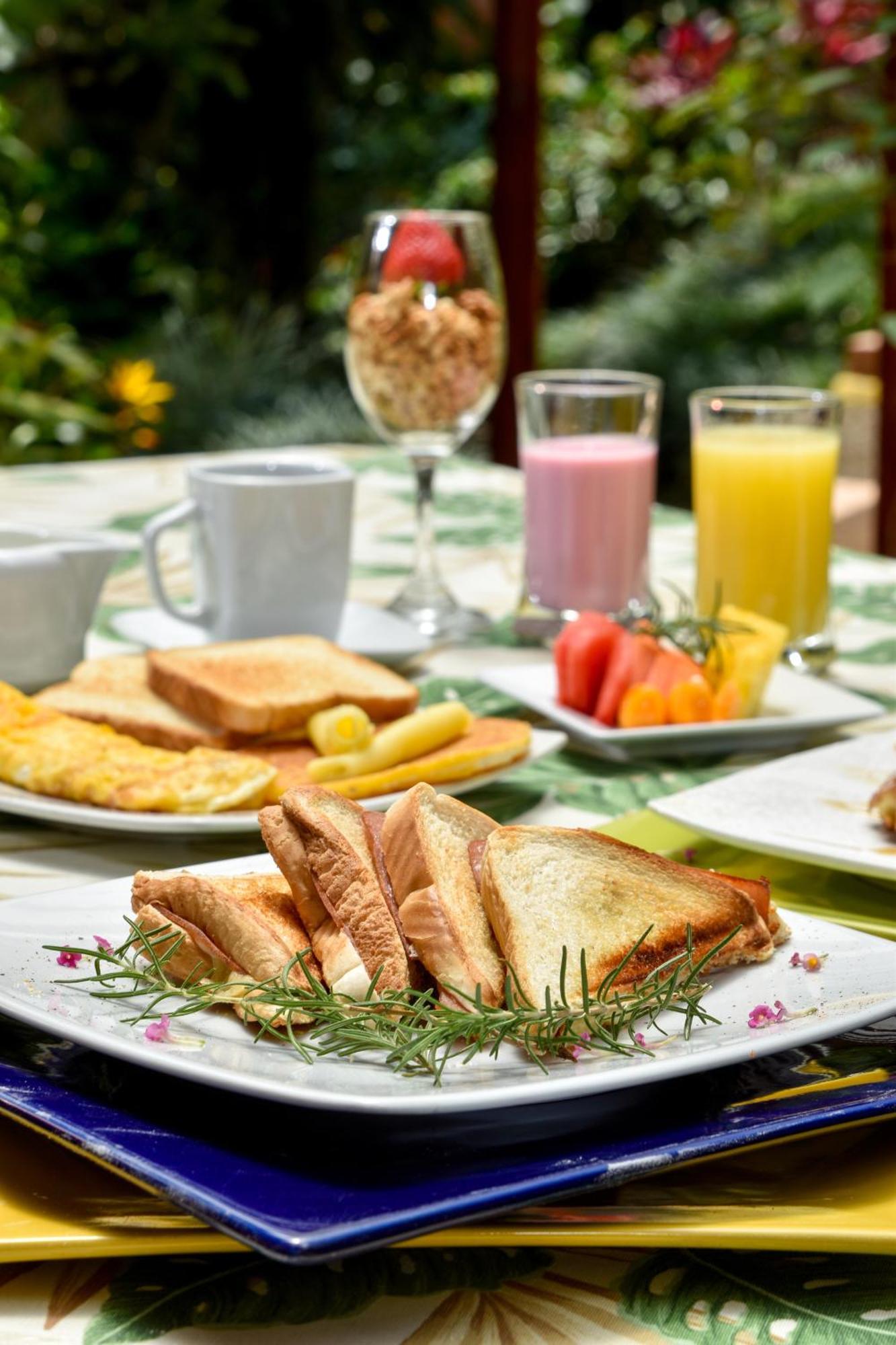 La Campana Hotel Boutique Медельїн Екстер'єр фото