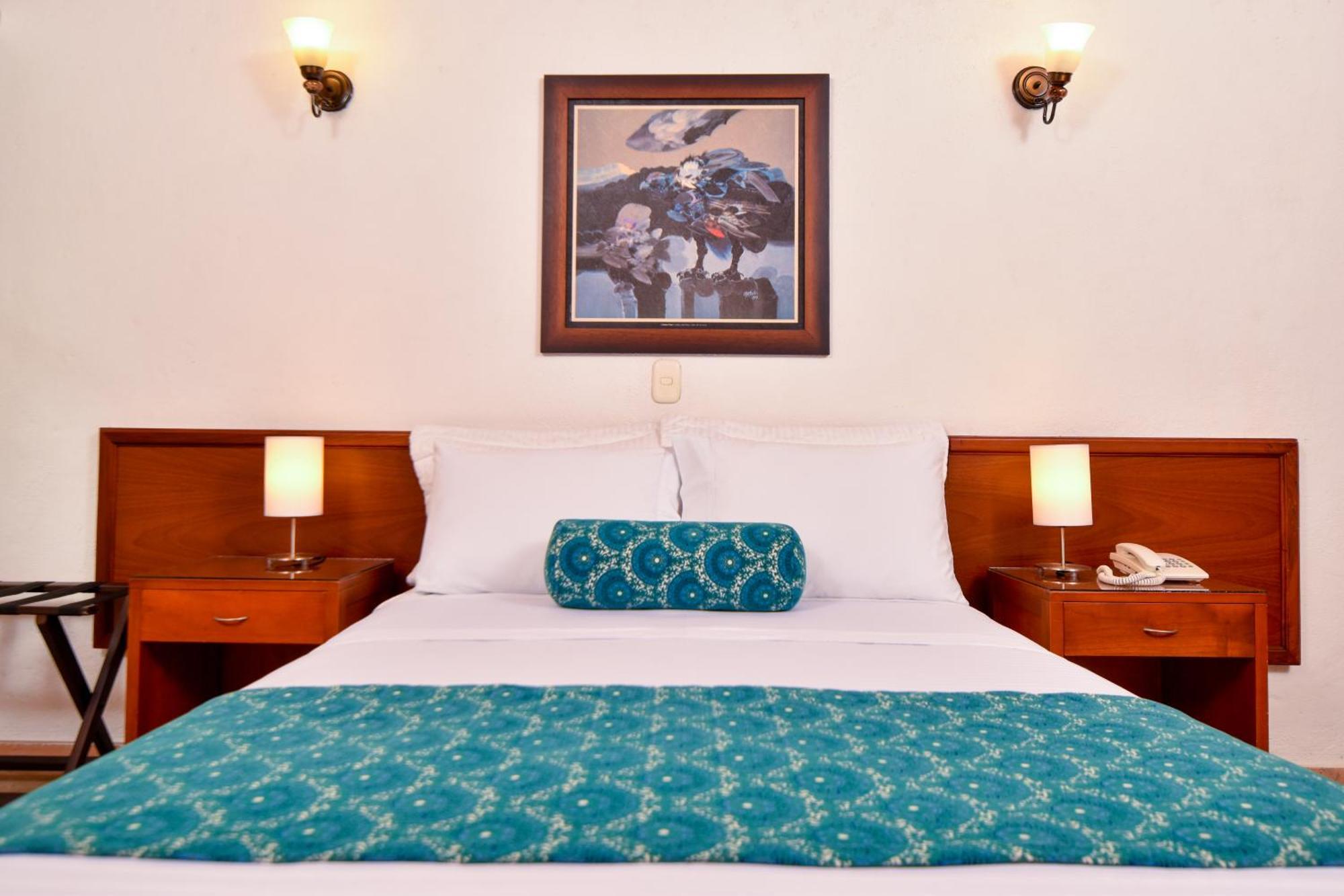 La Campana Hotel Boutique Медельїн Екстер'єр фото