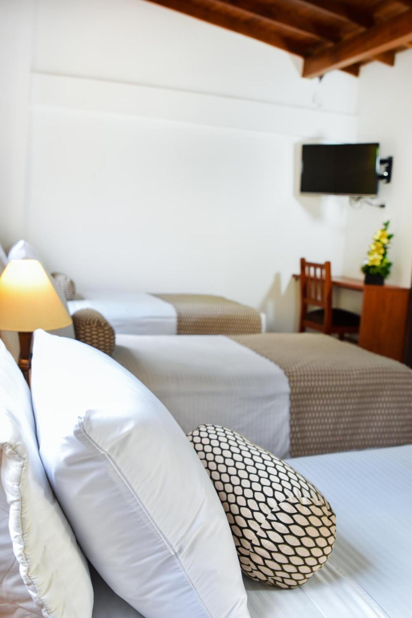 La Campana Hotel Boutique Медельїн Екстер'єр фото